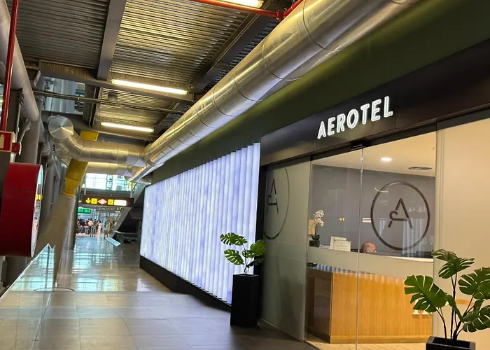  Aerotel Madrid Airport - Terminal 4