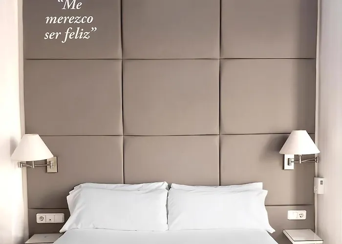 Hotel familiar: Erase un Hotel