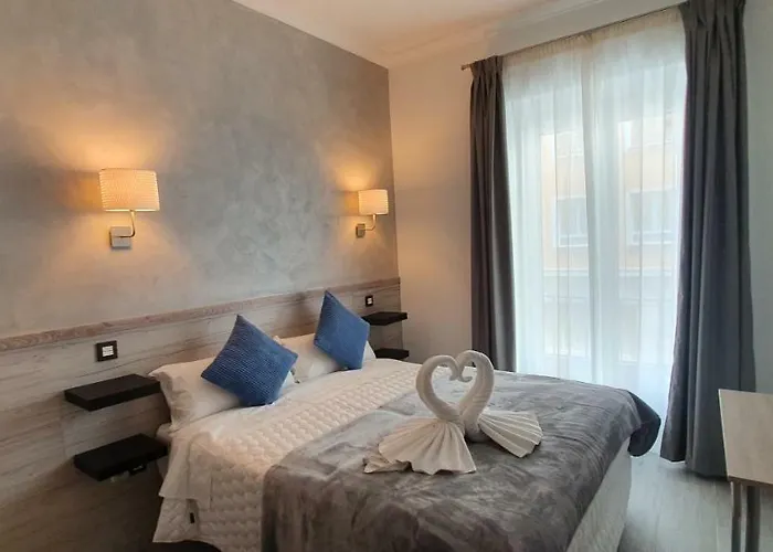 Hotel 3 stelle: Hostal Pio Centro